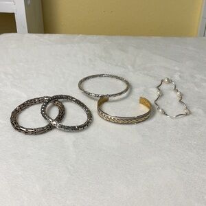 Set 4 Silver and 1 Silver & Gold Pattern Bracelets #312